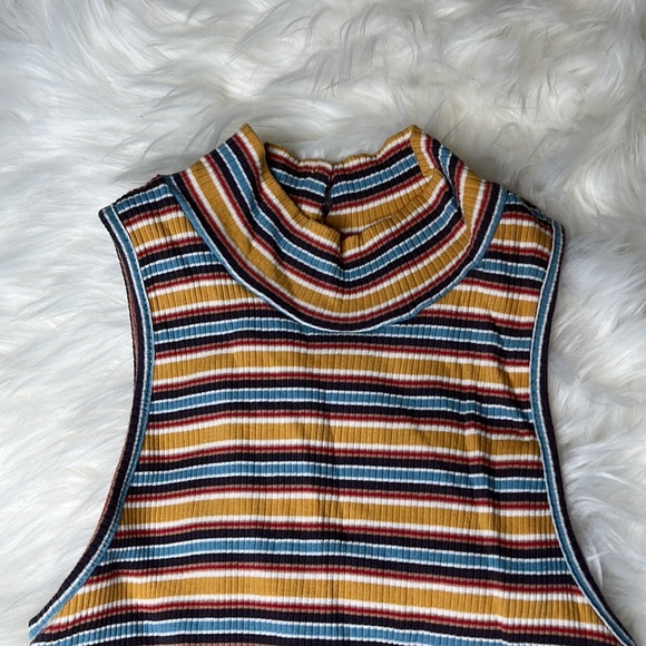 Wild Fable Sz sm. Long ribbed maxi dress with split hem & back cutout detail - Picture 4 of 7